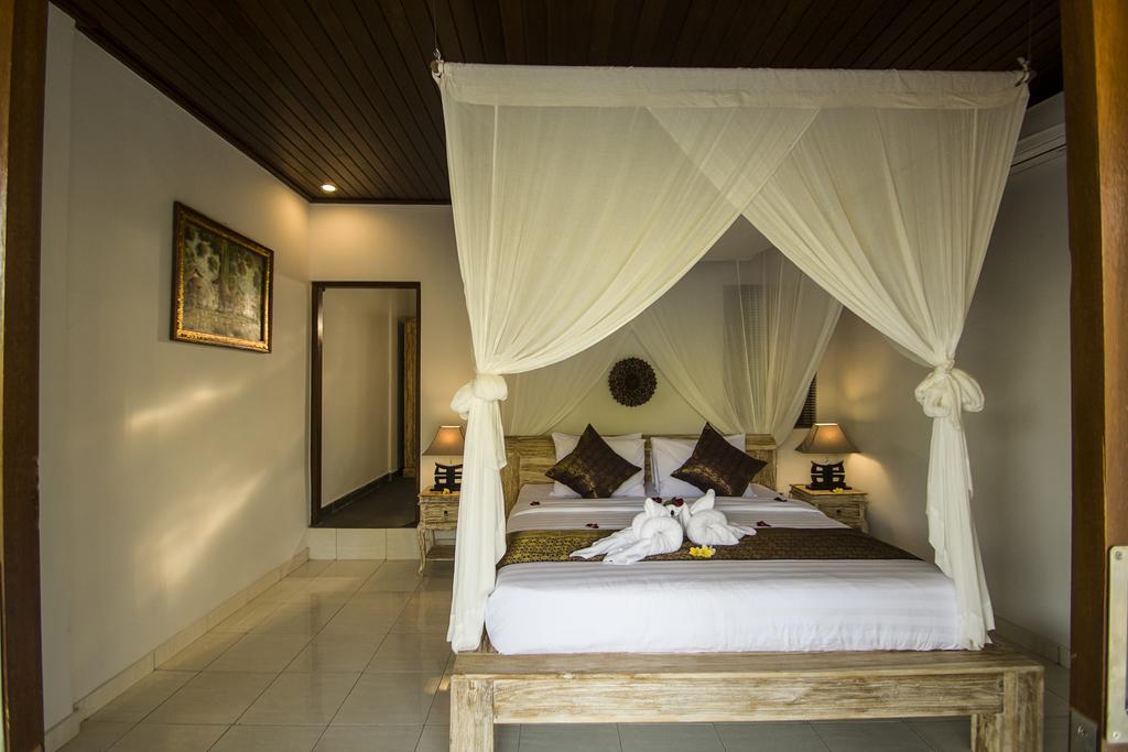 Akusara House Ubud Esterno foto